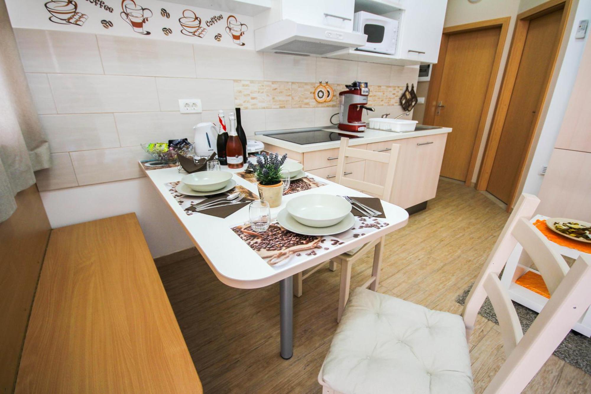 Apartments Lavanda & Cappuccino Portorož Værelse billede