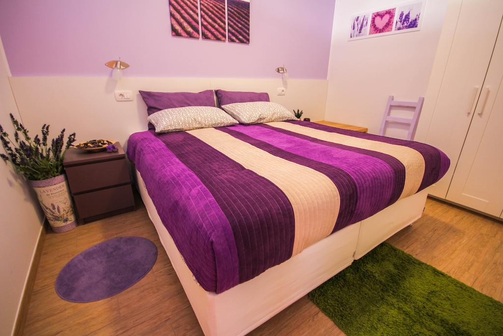 Apartments Lavanda & Cappuccino Portorož Værelse billede